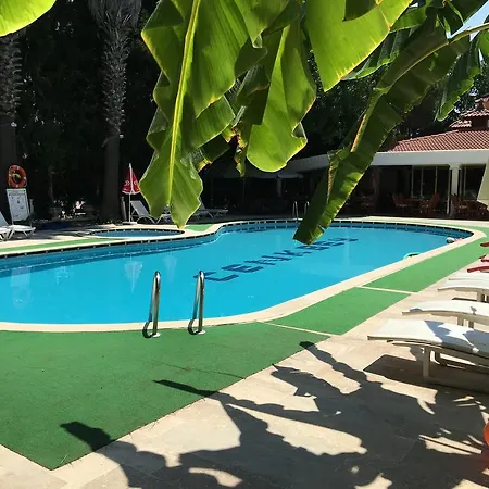 Hotel Cenk Bey 3*