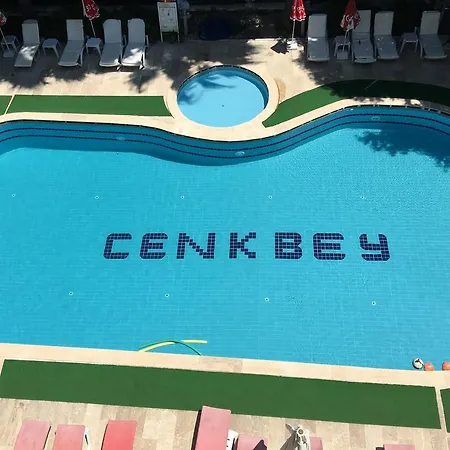 Cenk Bey