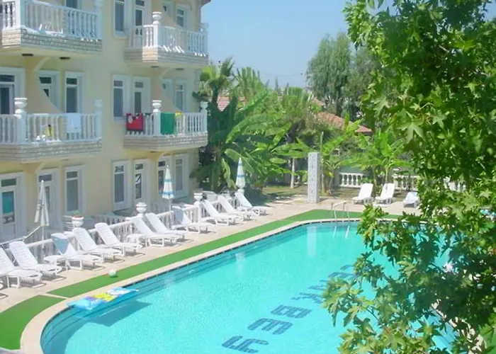 Otel Cenk Bey 3*