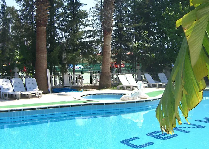 Cenk Bey Otel 3*