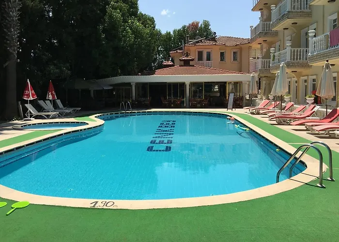 Otel Cenk Bey 3*