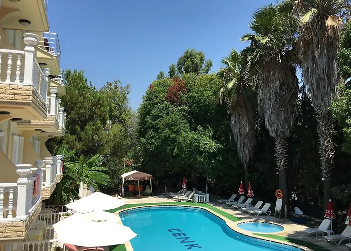 Otel Cenk Bey 3*