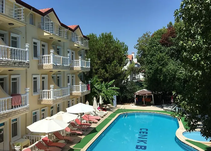 Otel Cenk Bey 3*