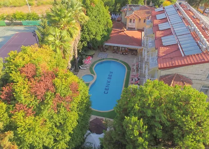 Cenk Bey Otel 3*