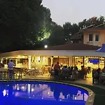 Cenk Bey Φετιγιέ