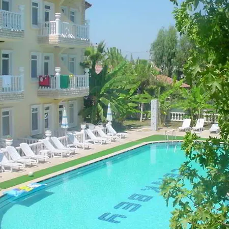 Hotel Cenk Bey 3*