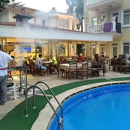 Cenk Bey Otel