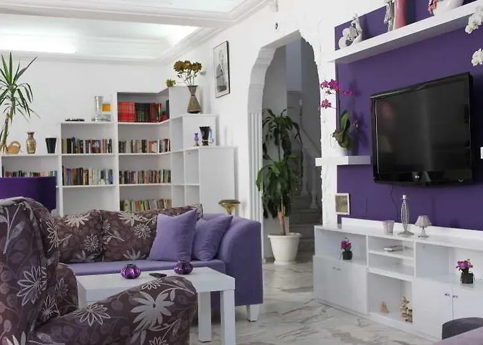 Cenk Bey ホテル 3*