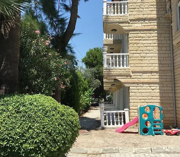 Cenk Bey フェティエ